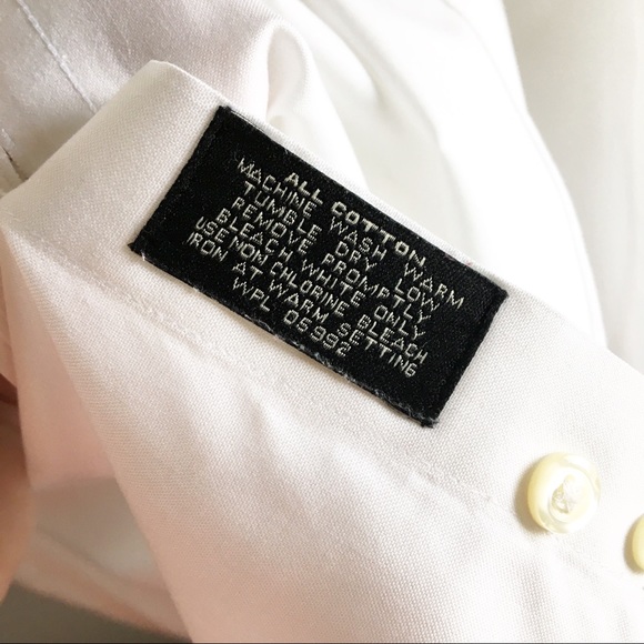 {Jos. A. Bank} Traveler’s Collection Dress Shirt - Picture 8 of 8